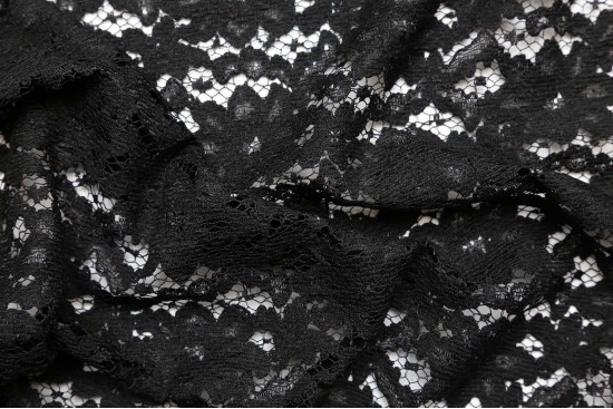 Δαντέλα σε μαύρο χρώμα 100cm φάρδος