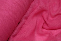 Gauze fuchsia with a width of 150cm