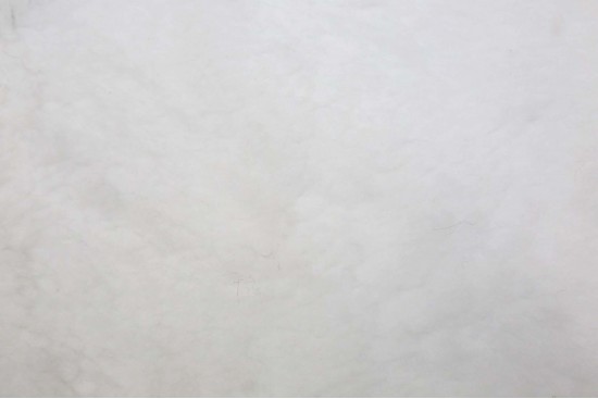 Γούνα σε λευκό χρώμα και φάρδος 150cm