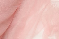 Soft tulle with a width of 160cm in pink color