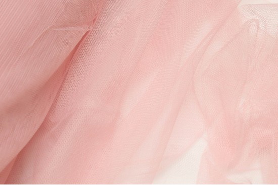 Τούλι μαλακό με φάρδος 160cm σε ροζ χρώμα