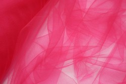 Soft tulle with a width of 160cm in fuchsia color