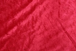 Βελουτέ ύφασμα σε κόκκινο χρώμα 150cm