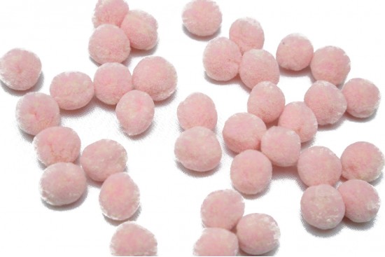 Πομ - πομ μπαλίτσες σε ροζ χρώμα 20mm διάμετρος