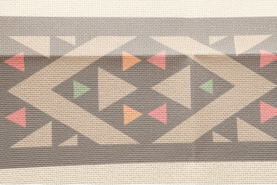 Κέντημα τραβέρσα 30Χ130cm σε γραμμικό σχέδιο