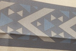 Κέντημα τραβέρσα 30Χ130cm σε γραμμικό σχέδιο