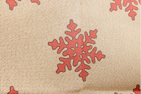 Κέντημα πολύχρωμο (πετσετάκι) μίνι - καρέ  50X50cm σε σχέδιο χιονονιφάδες  (χριστουγεννιάτικο)