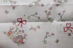 Κέντημα τραπεζοκαρέ 120Χ120cm Πασχαλινό Λαγουδάκι