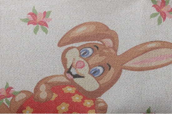 Κέντημα τραπεζοκαρέ 120Χ120cm Πασχαλινό Λαγουδάκι