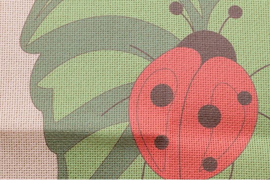 Κέντημα μικρό καρέ 50Χ50cm με σχέδιο Πασχαλινό - Πασχαλίτσα σε φύλλο