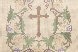 Κέντημα προσκυνητάρι τραβέρσα 50X150cm Σταυρός και Άνθη