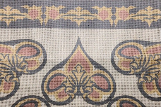 Κέντημα καρέ 90Χ90m με σχέδια σε πορτοκαλί-κόκκινο χρώμα