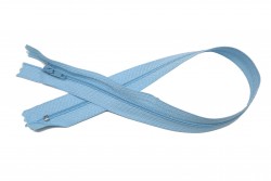 Φερμουάρ σπιράλ λεπτό 40cm σε ανοιχτό μπλε χρώμα