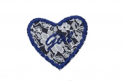 Θερμοκολλητικό μοτίφ καρδιά σε μπλε, μαύρο και λευκό χρώμα 70Χ66mm