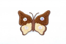 Θερμοκολλητικό μοτίφ πεταλούδα σε καφέ μπεζ χρώμα 60Χ45mm