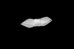 Ραφτό μοτίφ φιόγκος σε λευκό 30Χ8mm