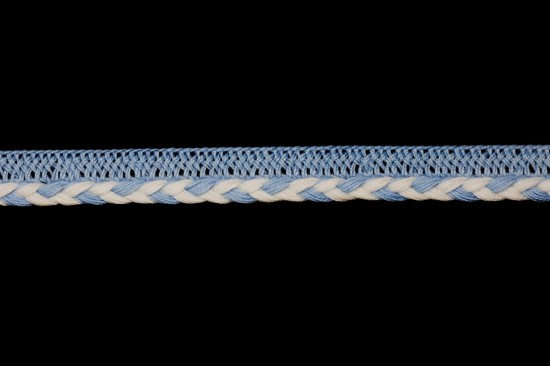 Δαντέλα βαμβακερή σε λευκό και μπλε θαλασσί 13mm