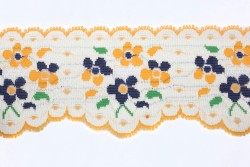 Δαντέλα νάυλον λευκή με άνθη κίτρινα και μπλε 60mm